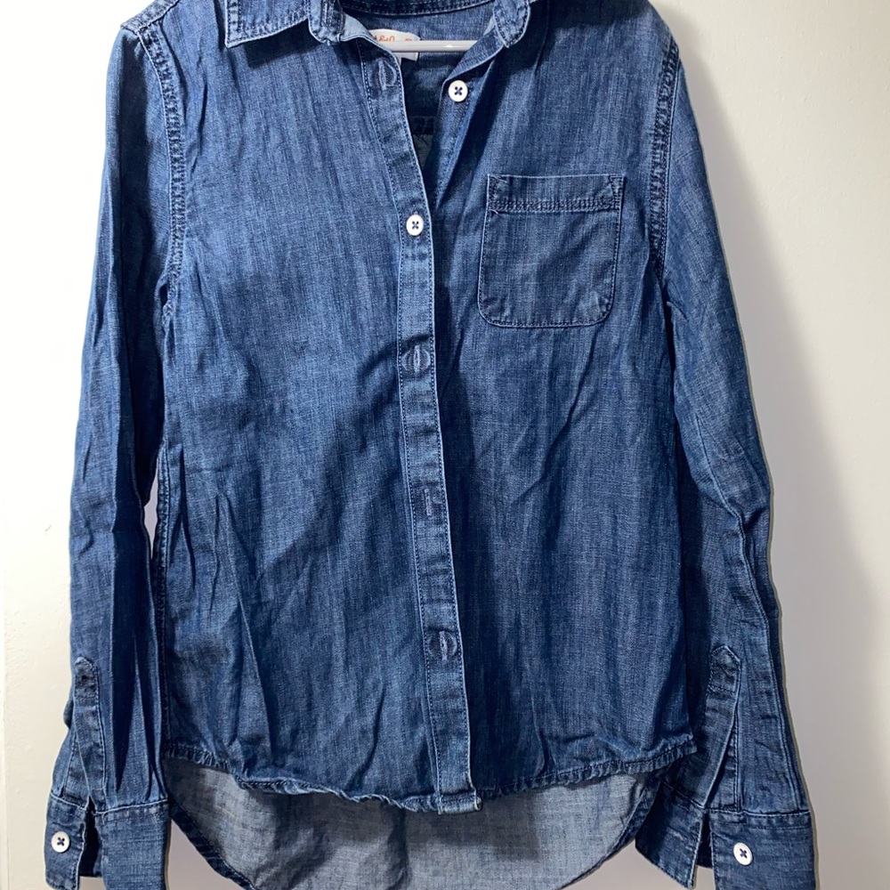Girls’ Long Sleeve Denim Button Up Shirt - Size M (7/8)